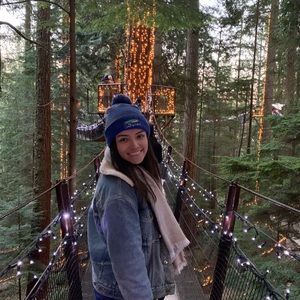 Meet your Posher, Valerie